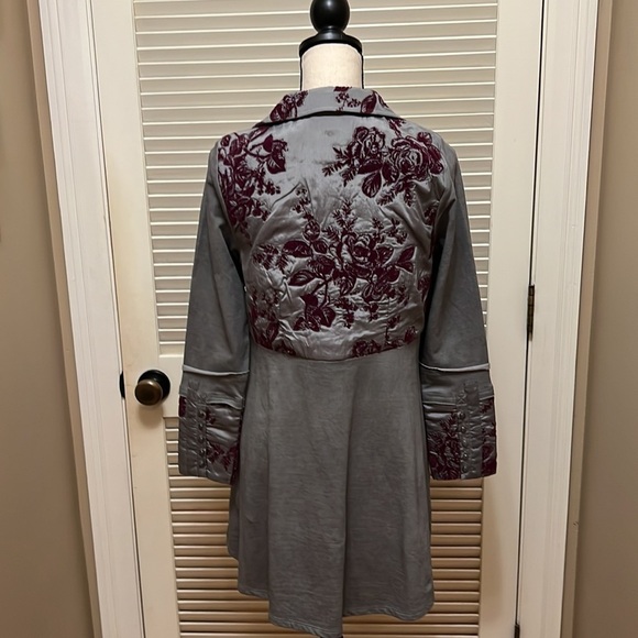 ๐๐๐Soft Surroundings Grandeur Jacket in Vintage Grey - Picture 10 of 17